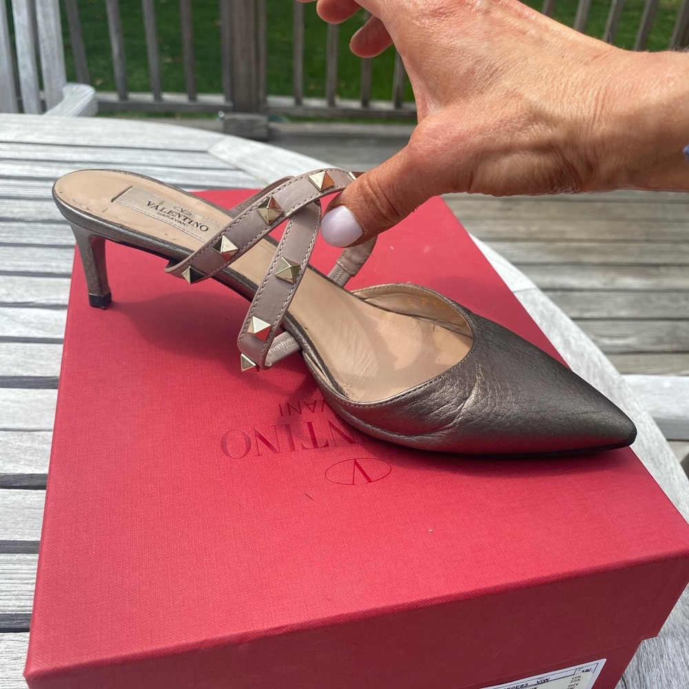 Valentino metallic color mule.  Size 38.5, 55mm